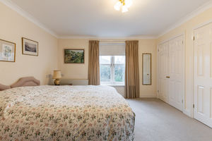 Bedroom- click for photo gallery